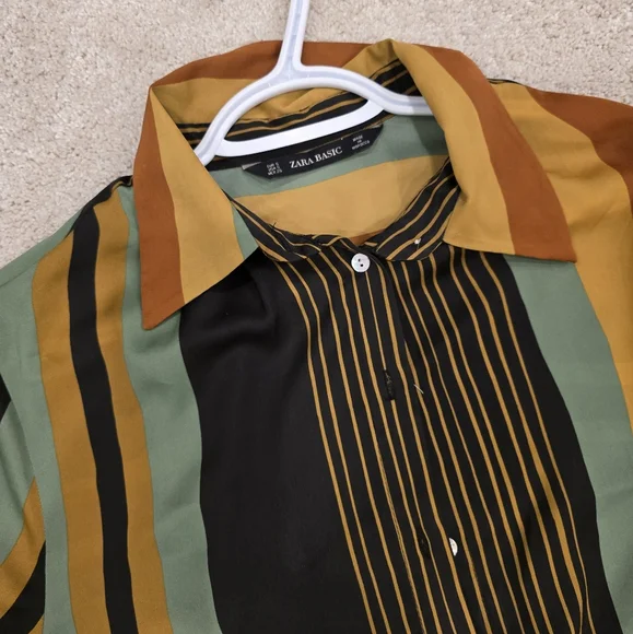 Striped Button-Up Dress - Picture 2 of 2